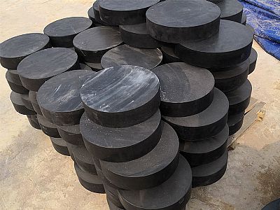 天门市板式橡胶支座由若干层橡胶片与薄钢板经加压硫化